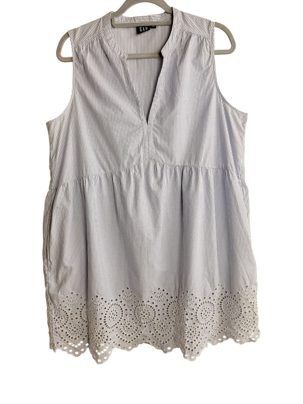 Gap Pinstripe Dress Women L Petite Blue Eyelet Scallop Hem Preppy Coastal Cotton